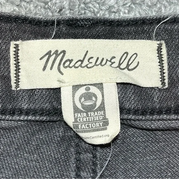 Madewell The Perfect Vintage Wide Leg Crop Jeans Size 33P Black Denim Fringe - Picture 5 of 13